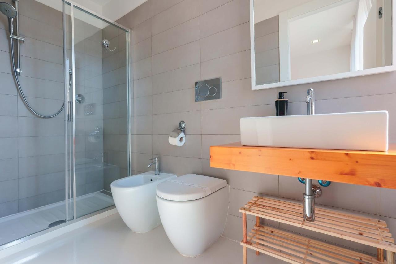Petrarca Venti Rooms - Eja Sardinia กาญารี ภายนอก รูปภาพ