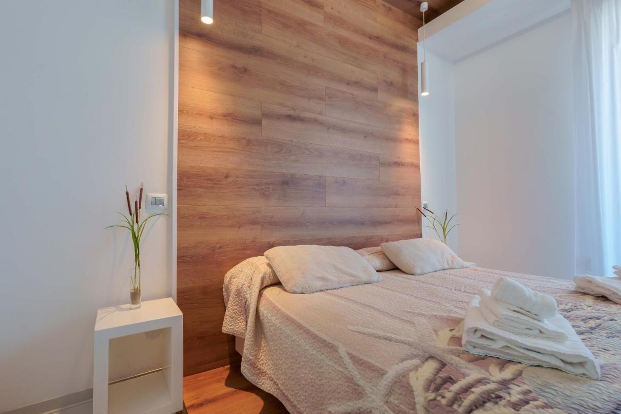 Petrarca Venti Rooms - Eja Sardinia กาญารี ภายนอก รูปภาพ