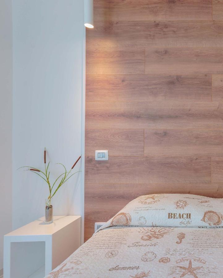 Petrarca Venti Rooms - Eja Sardinia กาญารี ภายนอก รูปภาพ
