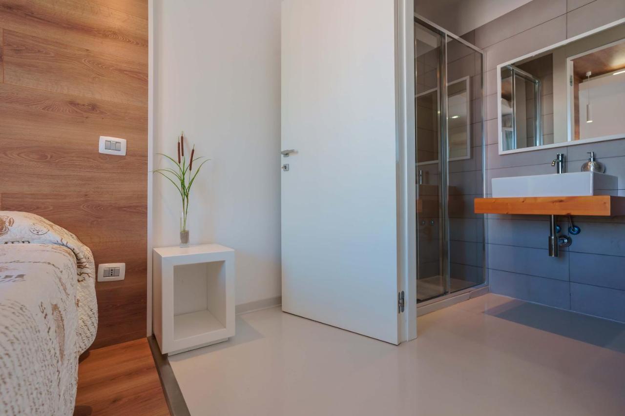 Petrarca Venti Rooms - Eja Sardinia กาญารี ภายนอก รูปภาพ
