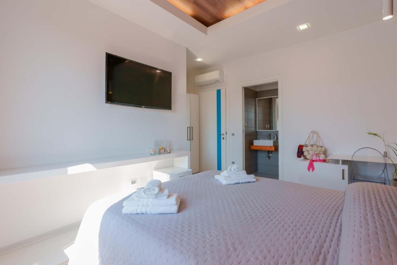 Petrarca Venti Rooms - Eja Sardinia กาญารี ภายนอก รูปภาพ