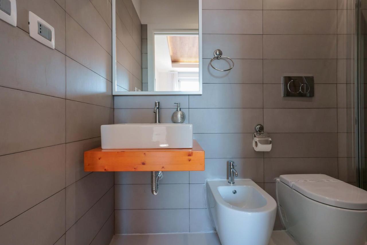 Petrarca Venti Rooms - Eja Sardinia กาญารี ภายนอก รูปภาพ