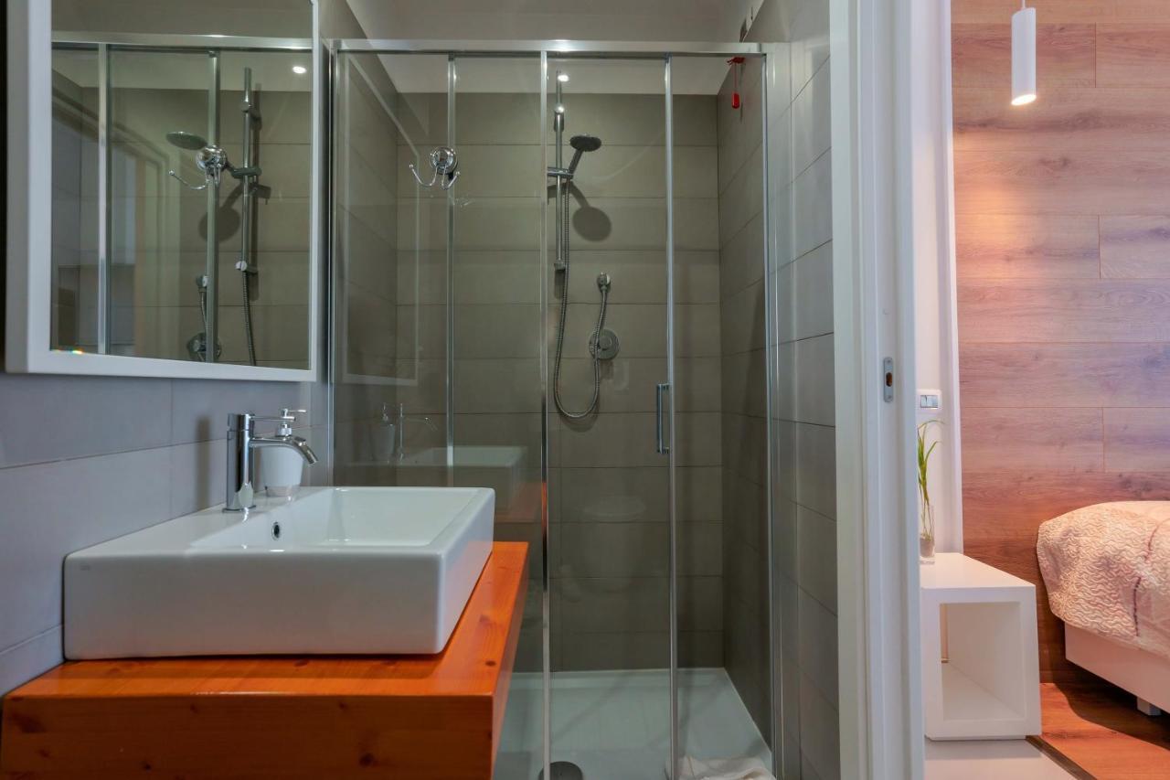 Petrarca Venti Rooms - Eja Sardinia กาญารี ภายนอก รูปภาพ